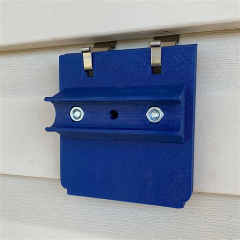 vinyl siding mounts